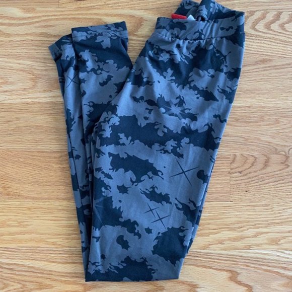 Puma Women's Black & Grey Leggings (XS) - Picture 6 of 10